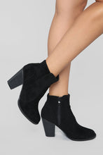 Load image into Gallery viewer, Note To Self Bootie - Black