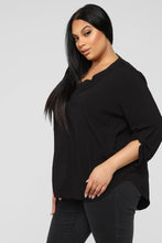 Load image into Gallery viewer, Essential V Neck Shirt - Black