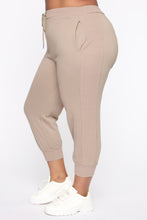 Load image into Gallery viewer, Don't Miss You Lounge Joggers - Mocha
