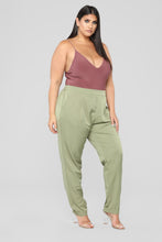 Load image into Gallery viewer, Sleek And Slay Bodysuit - Red Brown
