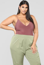 Load image into Gallery viewer, Sleek And Slay Bodysuit - Red Brown
