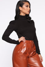 Load image into Gallery viewer, Win Knit Back Long Sleeve Top - Black
