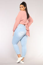 Load image into Gallery viewer, Little White Lies Top - Mauve
