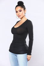 Load image into Gallery viewer, Your Everyday Long Sleeve Tee - Black
