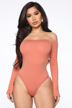 Load image into Gallery viewer, Day To Day Off Shoulder Bodysuit - Rose
