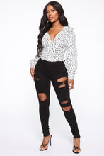 Load image into Gallery viewer, Remember The Time Blouse - Cream
