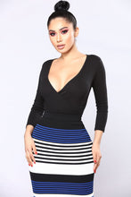Load image into Gallery viewer, Gwen Bodysuit - Black
