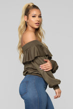 Load image into Gallery viewer, Ready For The Weekend Sweatshirt - Olive
