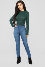 Load image into Gallery viewer, Brandy Cozy Top - Hunter
