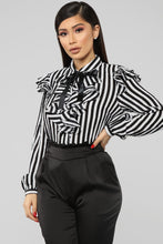 Load image into Gallery viewer, Brooklyn Top - Black/White
