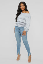 Load image into Gallery viewer, Rawan Ruched Top - Heather Grey
