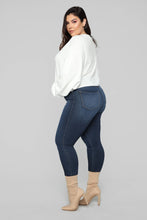 Load image into Gallery viewer, Spotless Mind Top - Ivory
