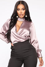 Load image into Gallery viewer, Sparkling Champagne Satin Top - Purple

