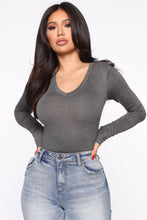 Load image into Gallery viewer, Basic Long Sleeve Tee - Charcoal
