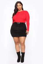 Load image into Gallery viewer, Pull Me Closer Long Sleeve Top - Red
