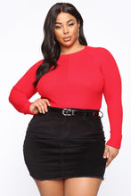 Load image into Gallery viewer, Pull Me Closer Long Sleeve Top - Red
