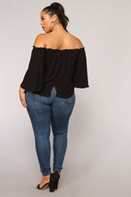 Load image into Gallery viewer, Keep It Moving Off Shoulder Top - Black
