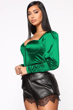 Load image into Gallery viewer, Leave You Wanting More Crop Top - Hunter
