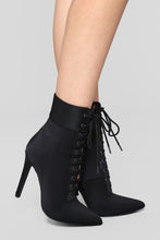 Load image into Gallery viewer, Shine Bright Booties - Black
