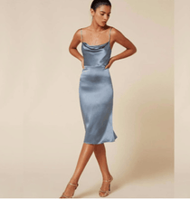 Load image into Gallery viewer, Casual Drinks Satin skirt- Teal
