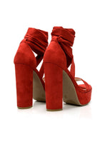 Load image into Gallery viewer, Plot Twist Heel - Red
