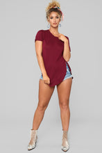 Load image into Gallery viewer, Laid Back Tee - Burgundy
