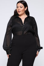 Load image into Gallery viewer, Don't Mind Showing Off Shirt - Black
