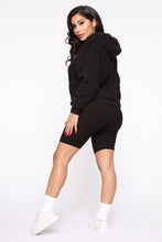 Load image into Gallery viewer, Oh So Cozy Sherpa Pullover - Black
