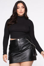 Load image into Gallery viewer, Amerie Turtle Neck Sweater - Black
