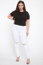 Load image into Gallery viewer, Campground Shorty Top - Black/Combo

