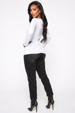 Load image into Gallery viewer, Kourtney Round Neck Long Sleeve Top - Off White
