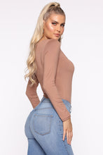 Load image into Gallery viewer, Kelsey Square Neck Top - Tan
