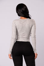 Load image into Gallery viewer, Alma Top - Heather Grey
