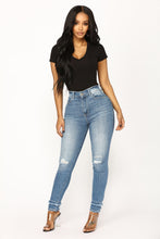 Load image into Gallery viewer, Street Symphony V Neck Bodysuit - Black
