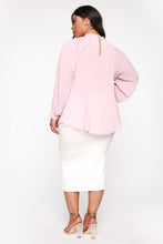 Load image into Gallery viewer, Meet Your Match Top - Blush
