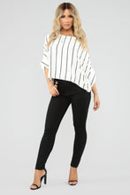 Load image into Gallery viewer, Skylar Striped Top - White/Combo
