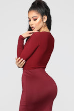 Load image into Gallery viewer, Louise V Neck Bodysuit - Burgundy
