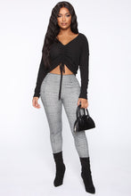 Load image into Gallery viewer, Sweet Things Ruched Top - Black
