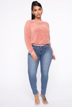 Load image into Gallery viewer, Kat Nip Fur Pullover - Mauve
