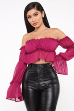 Load image into Gallery viewer, Can't Get Over Me Top - Magenta
