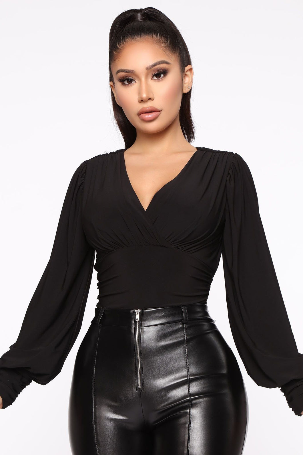 Above Expectations Top - Black