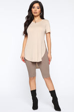 Load image into Gallery viewer, Laid Back Tee - Sand
