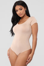 Load image into Gallery viewer, Sabela Basic Bodysuit - Khaki
