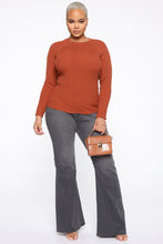 Load image into Gallery viewer, Pull Me Closer Long Sleeve Top - Brown
