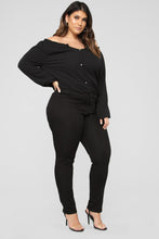 Load image into Gallery viewer, Lady in Waiting Top - Black
