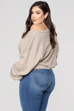 Load image into Gallery viewer, Spotless Mind Top - Coco

