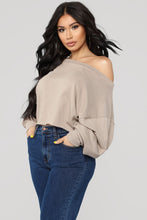 Load image into Gallery viewer, Spotless Mind Top - Coco

