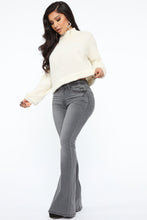 Load image into Gallery viewer, Isabella Cozy Top - Ivory
