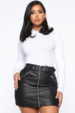 Load image into Gallery viewer, Jasmyne Top - White
