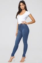 Load image into Gallery viewer, Lily V Neck Top - White
